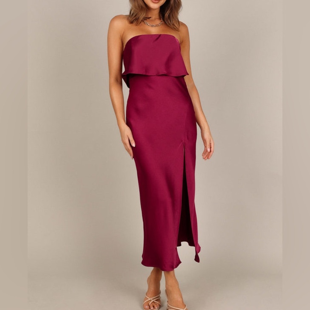 Petal and Pup Vienna Strapless Midi Dress - Berry